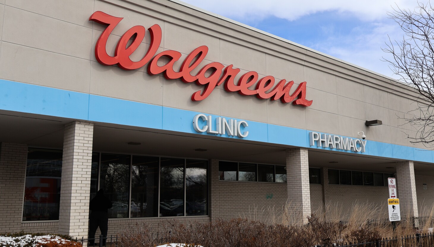 Featured image for Walgreens' Future in Jeopardy Amidst Uncertain Outlook