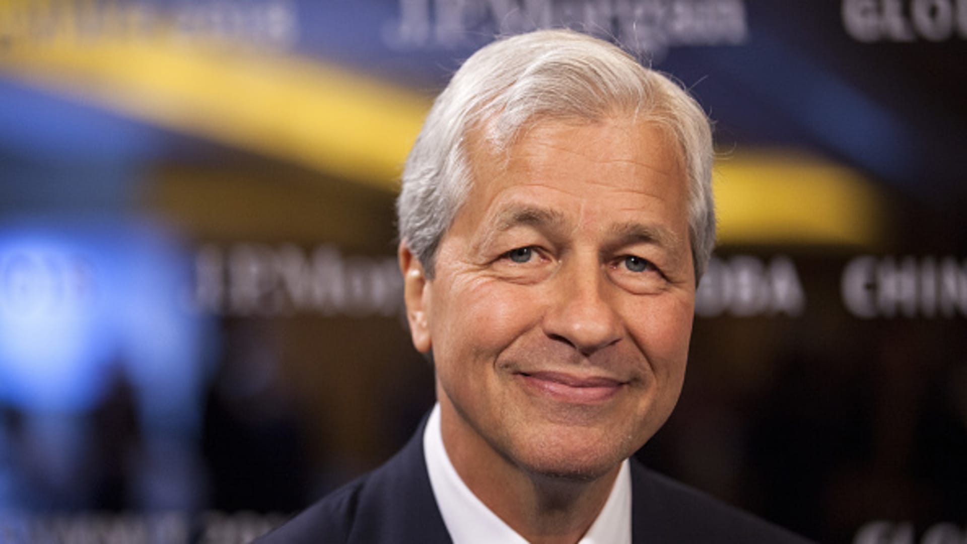 JPMorgan's AI Chatbot to Offer Investment Advice and Analysis.