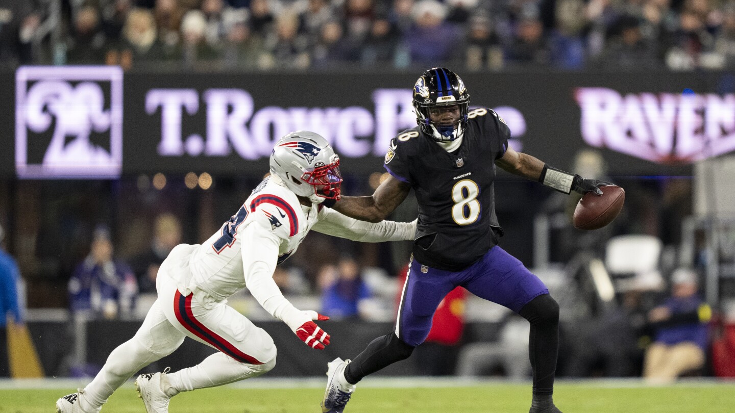 Lamar Jackson Sidelined by Back Injury in Ravens' Loss to Patriots