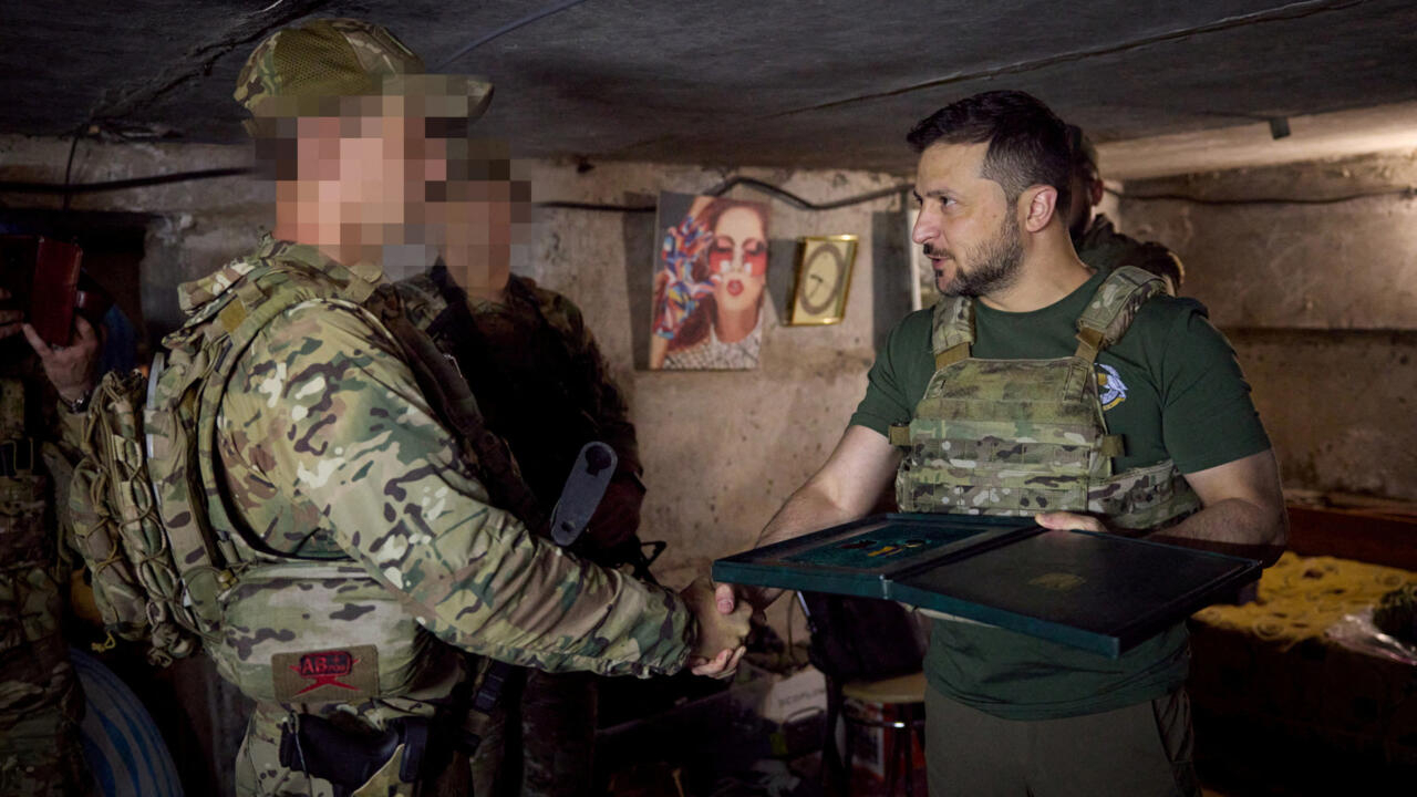 Zelensky's Visit to Ukrainian Special Forces: Live Coverage