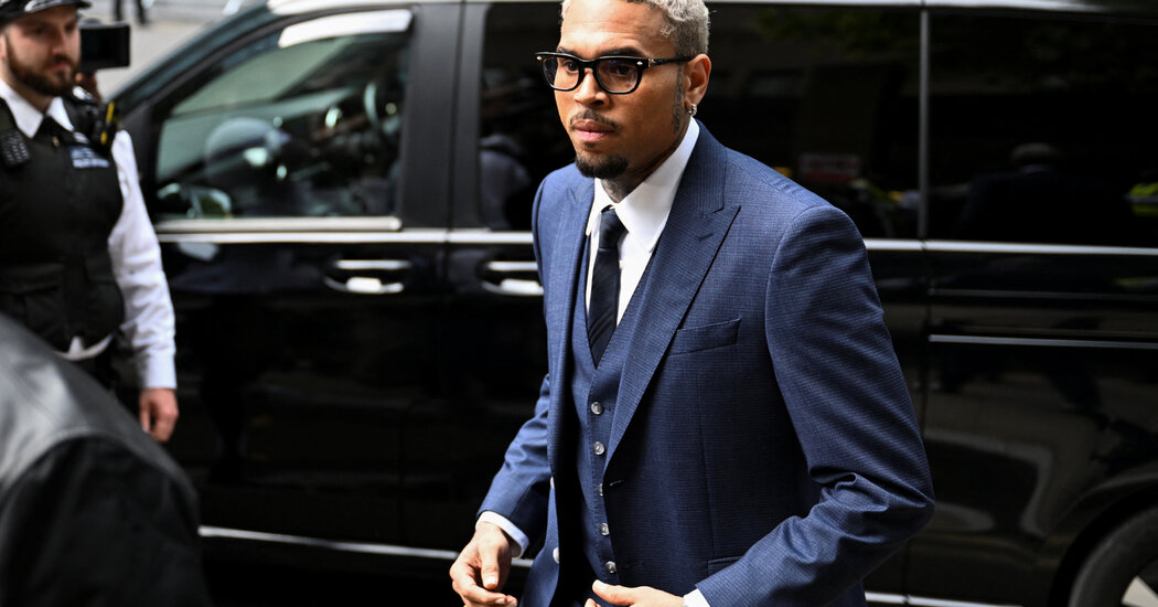Featured image for Chris Brown Pleads Not Guilty to UK Assault Charges