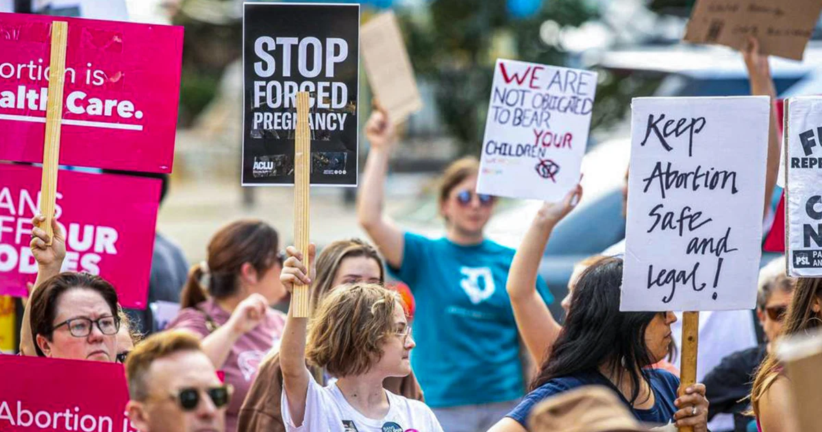 Kentucky Woman Challenges State's Abortion Ban in Court
