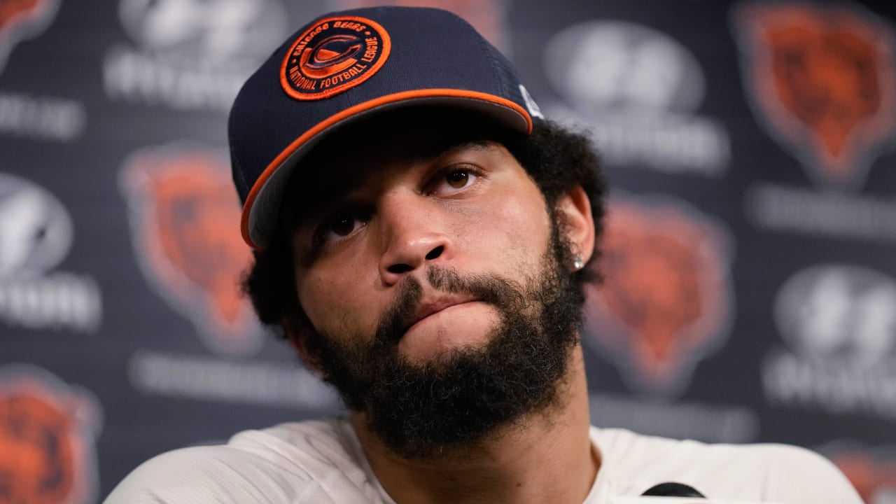 Bears' Caleb Williams Unfazed by Contract Situation, Focused on Training Camp