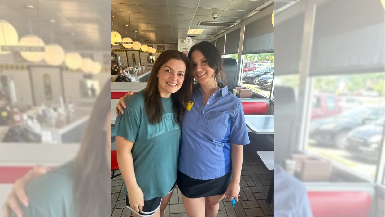 Featured image for Lana Del Rey's Surprising Waffle House Gig in Alabama