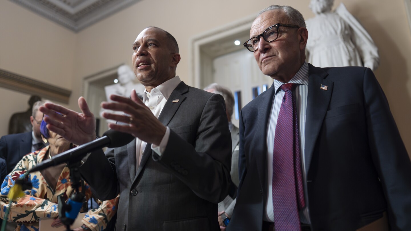 Democrats Seek Meeting with Trump to Prevent Government Shutdown
