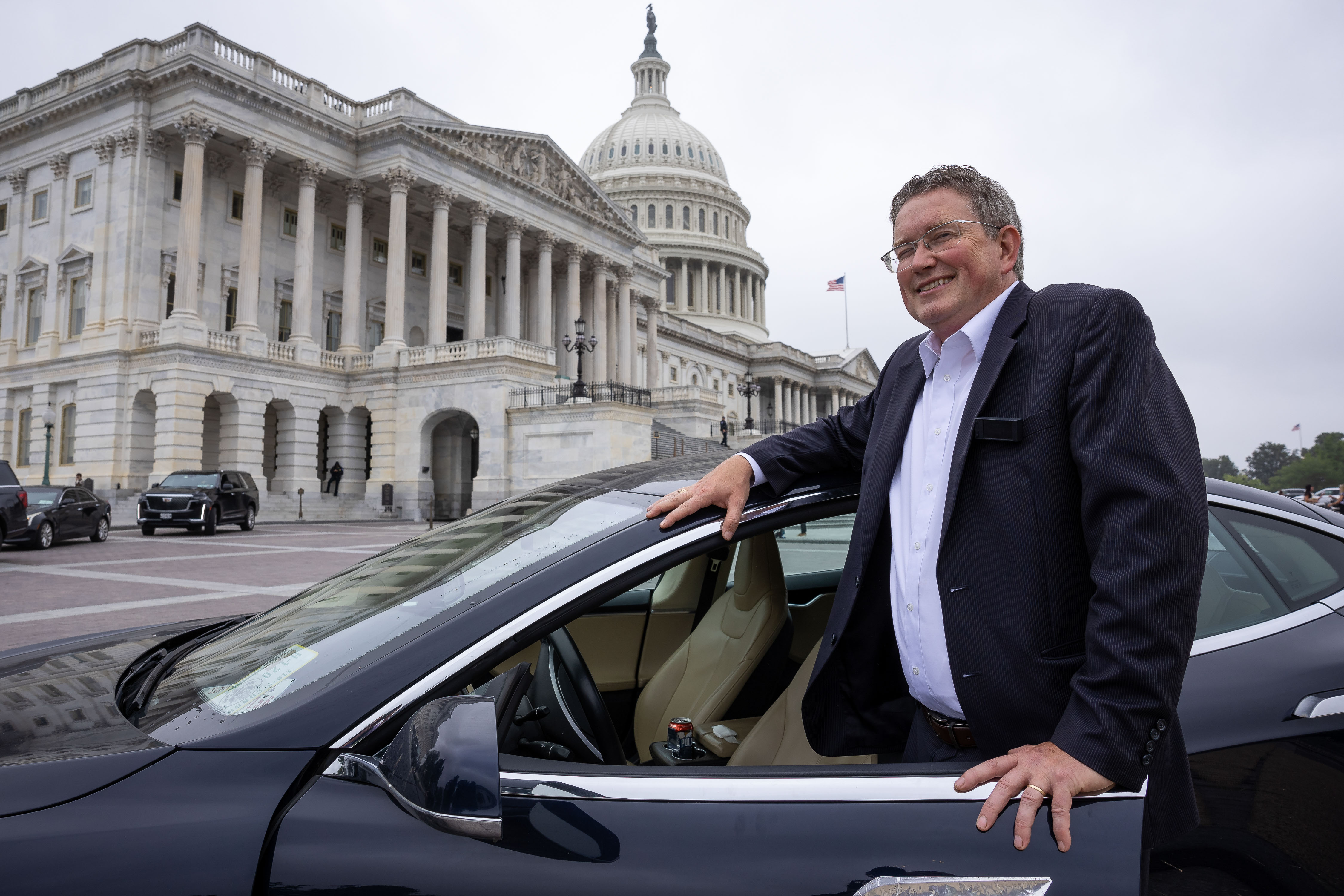 "Electric Cars Gain Traction in Washington State, Regardless of Political Affiliation"