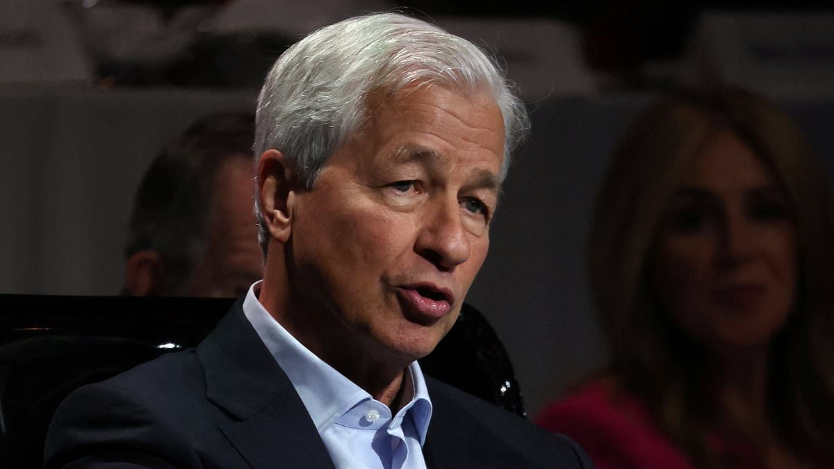 JPMorgan's Jamie Dimon Warns of Potential Hard Landing for U.S. Economy
