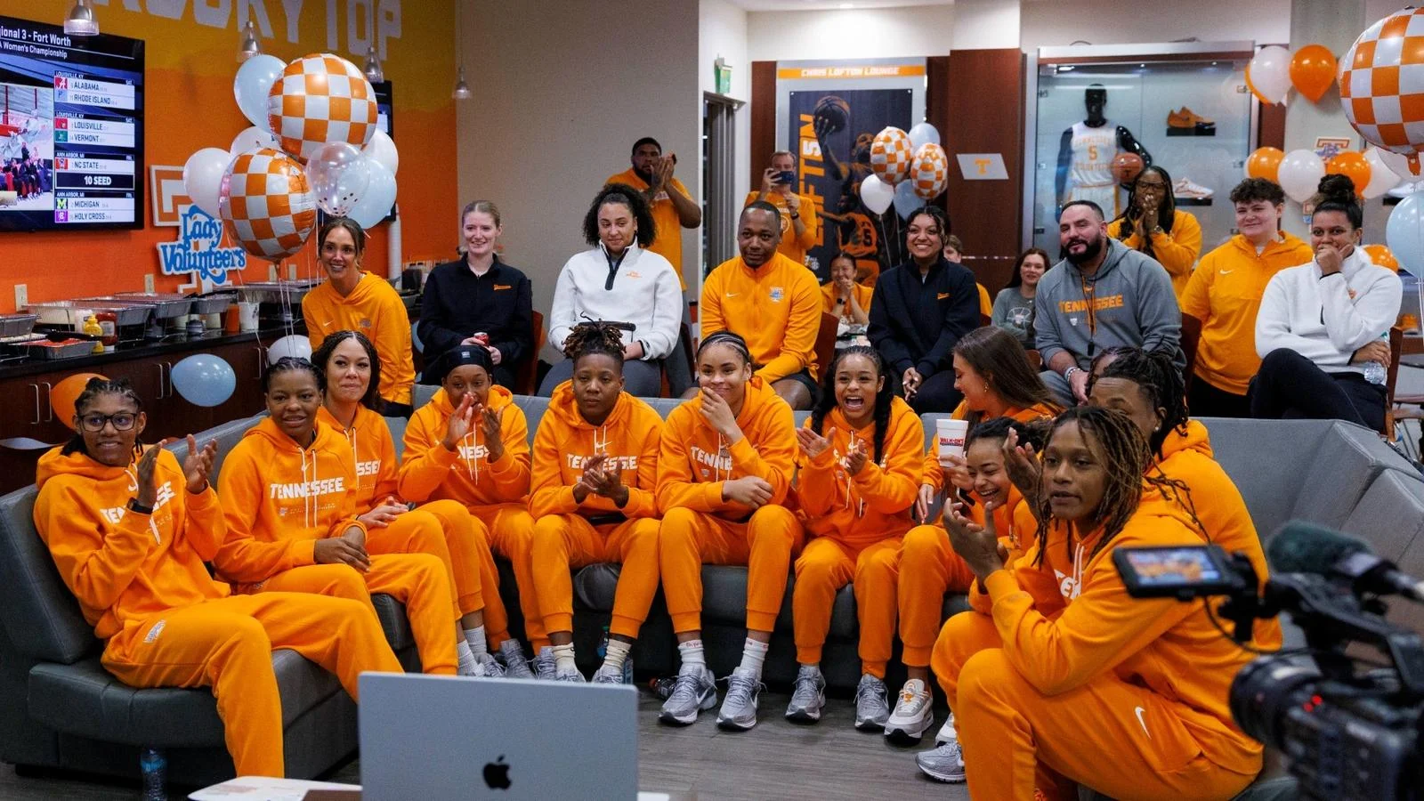 Lady Vols Lock 44th Straight NCAA Bid, Set for NC State Rematch