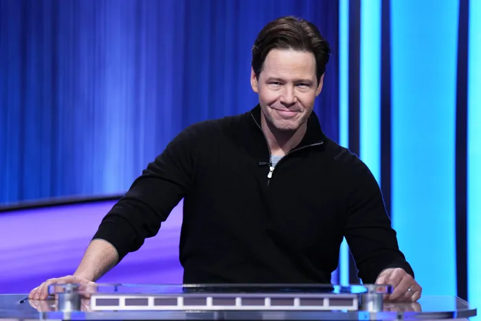 Featured image for "Ike Barinholtz Shocks 'Jeopardy!' Fans in Tournament of Champions"