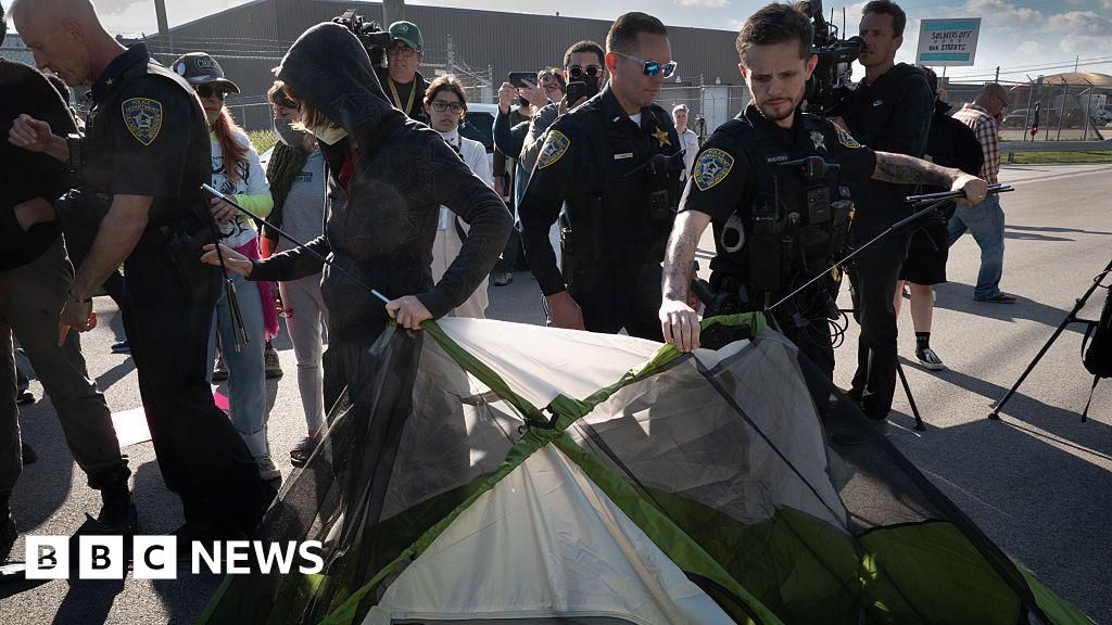 Chicago Prepares for Trump’s Immigration and National Guard Actions