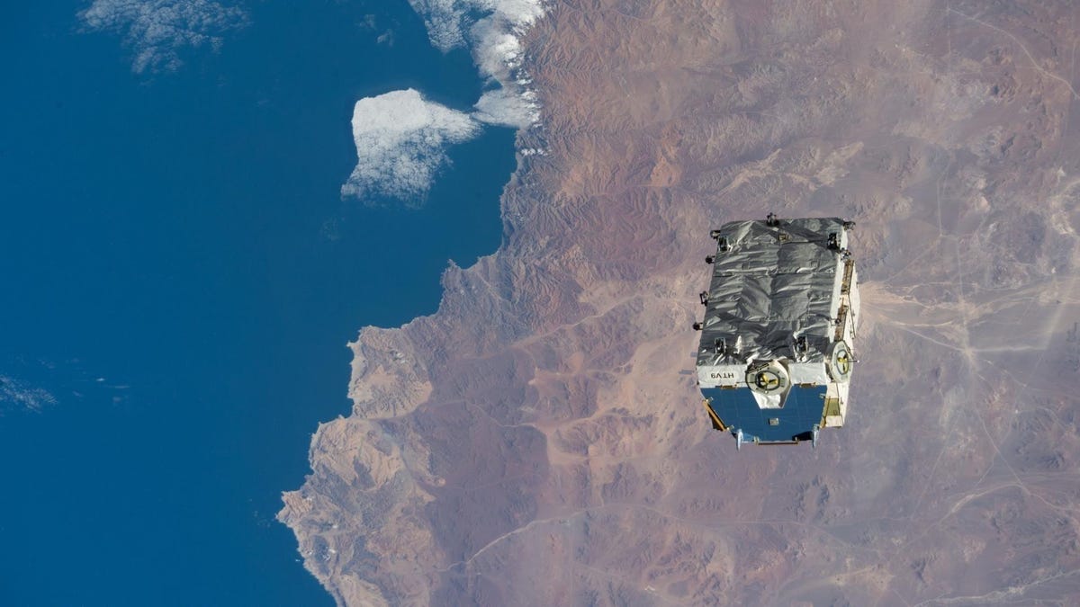 "Uncontrolled Reentry: ISS Space Junk and Batteries Pose Minimal Risk to Earth"