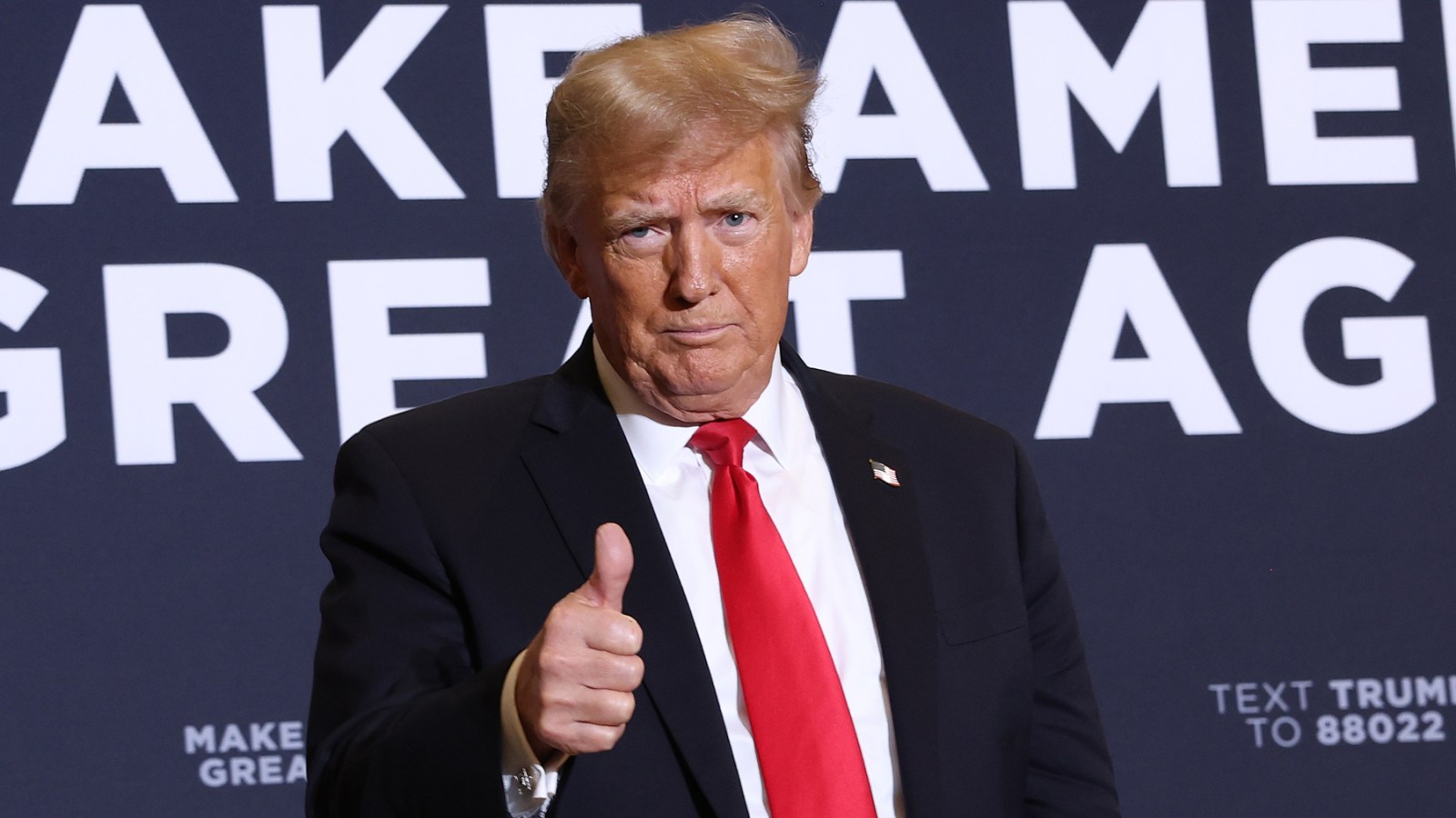 Featured image for "Trump Ramps Up Iowa Campaign Efforts Amidst Rigging Accusations and Lead in Polls"