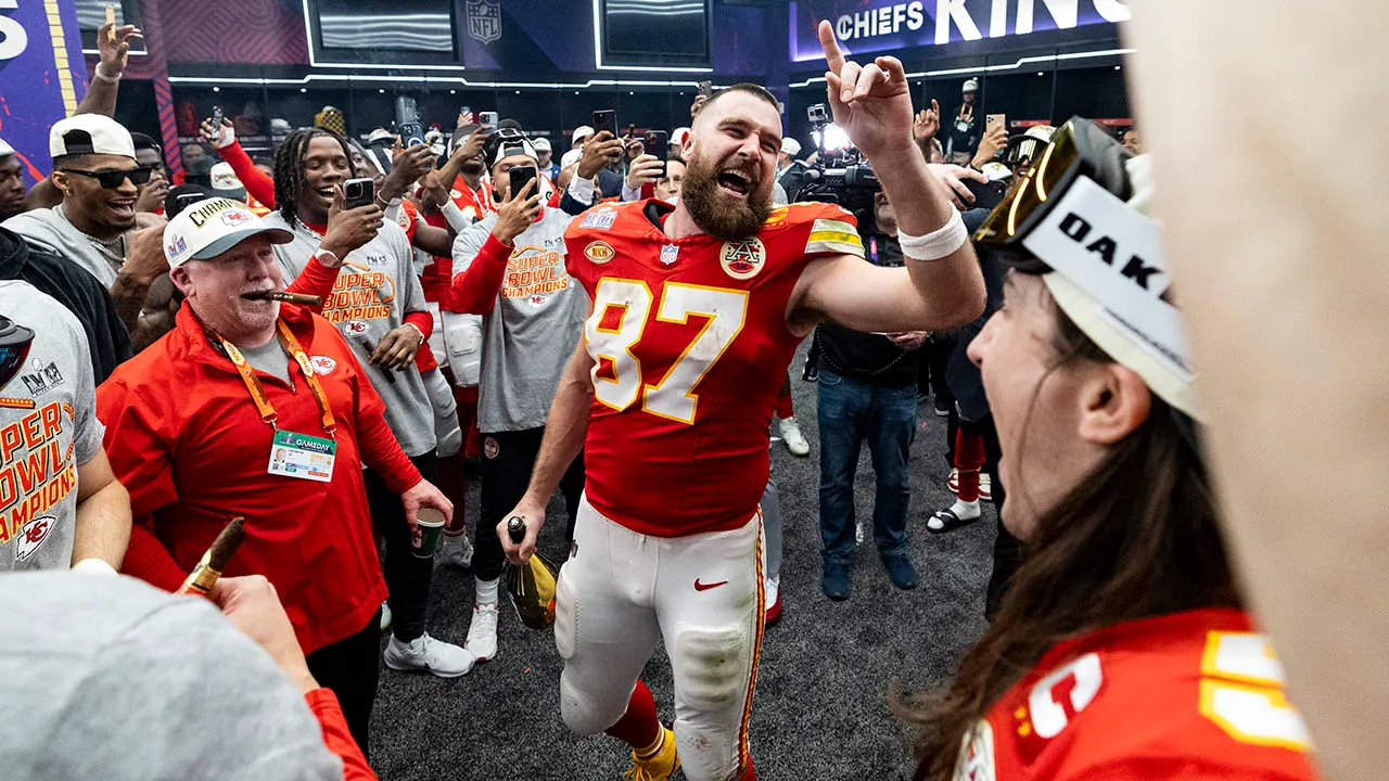 Featured image for "Chiefs' Kelce and Hardman Speak Out on 49ers' Overtime Decision"