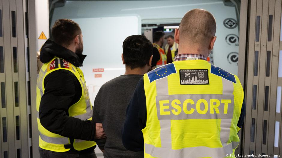 Featured image for Germany Tightens Deportation Policies for Syrian Refugees