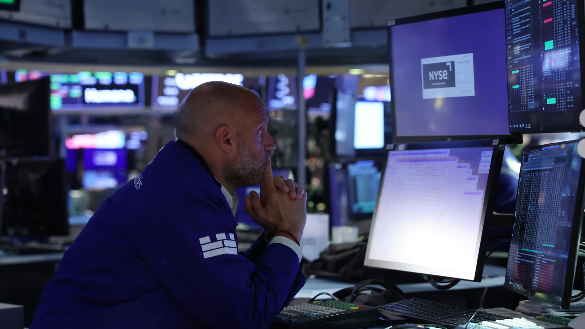 "Investors Await December Inflation Report as Market Nerves Persist"