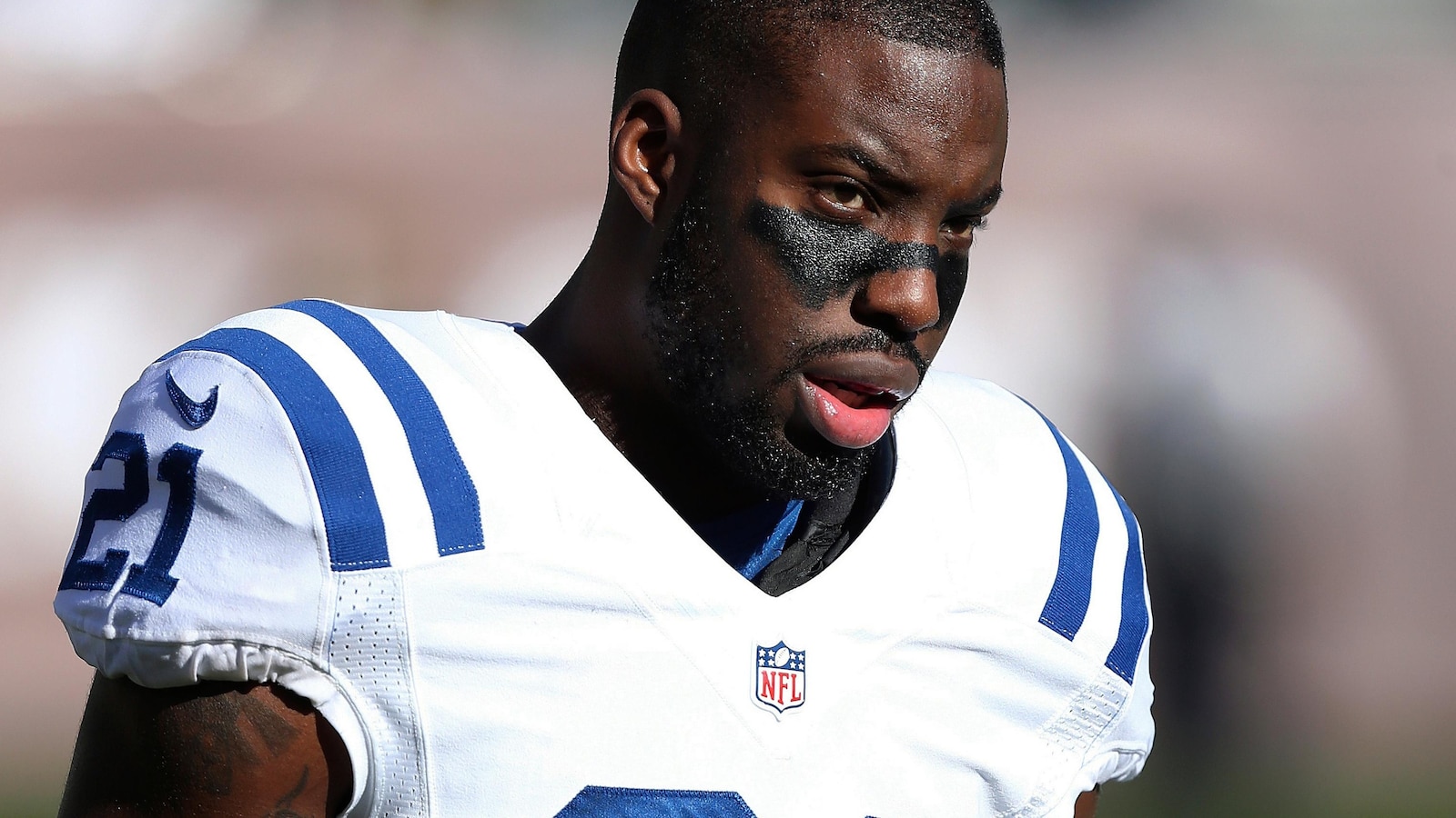 "Former NFL Player Vontae Davis Found Dead at Home in South Florida at Age 35"