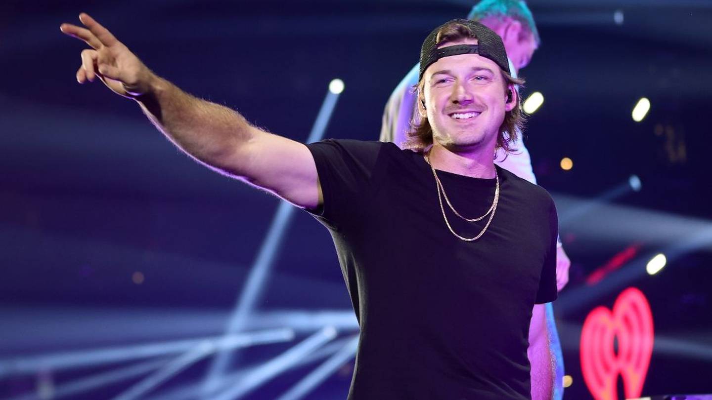 Featured image for Morgan Wallen Postpones/Cancels Six Weeks of Tour Dates Due to Health Issues.