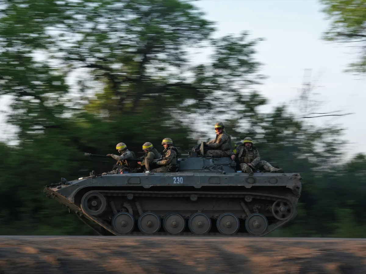 Insights into the Ukrainian conflict: Mercenaries, Militias, and Russian Troops.