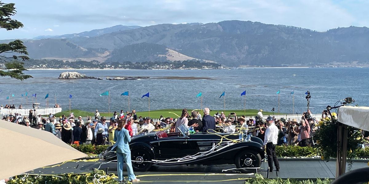Featured image for "1937 Mercedes 540K Special Roadster Takes Top Honors at Pebble Beach Concours d'Elegance"
