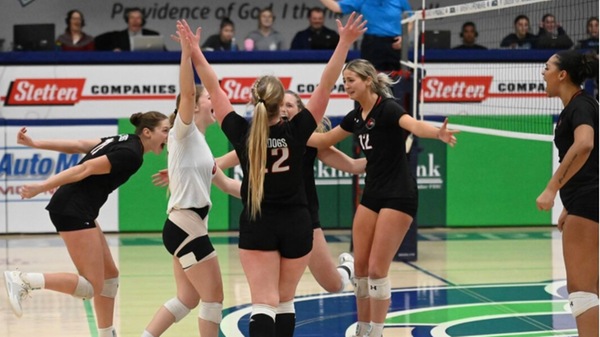 Featured image for "NAIA Announces Playoff Pairings and Qualifiers for Women's Volleyball, Football Championships"