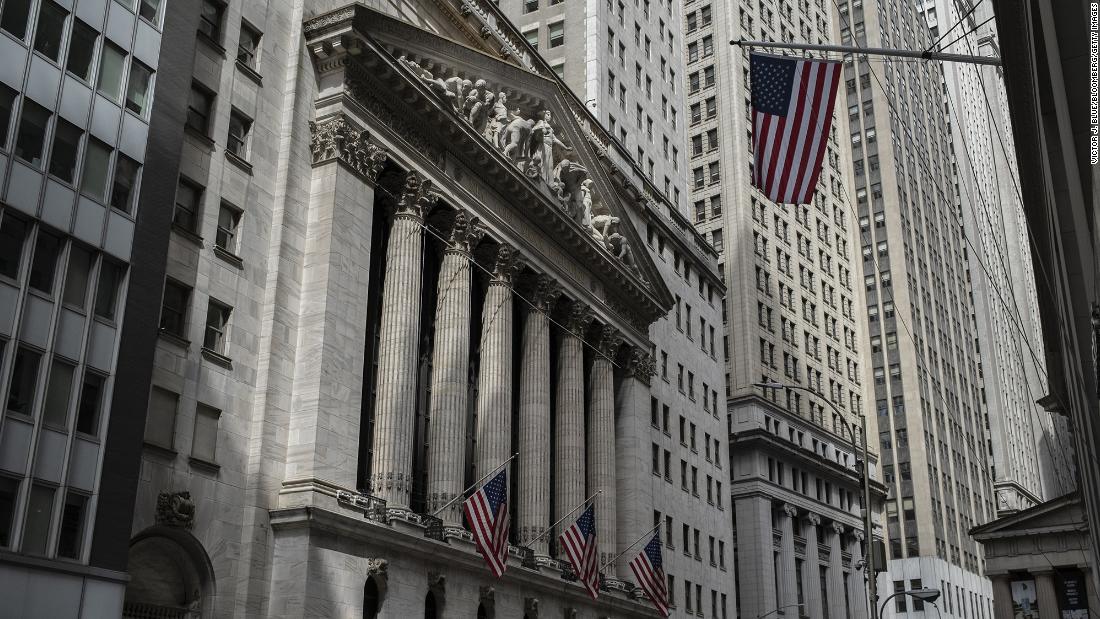Stocks Extend Winning Streak on Strong Jobs Data and Rising Bond Yields