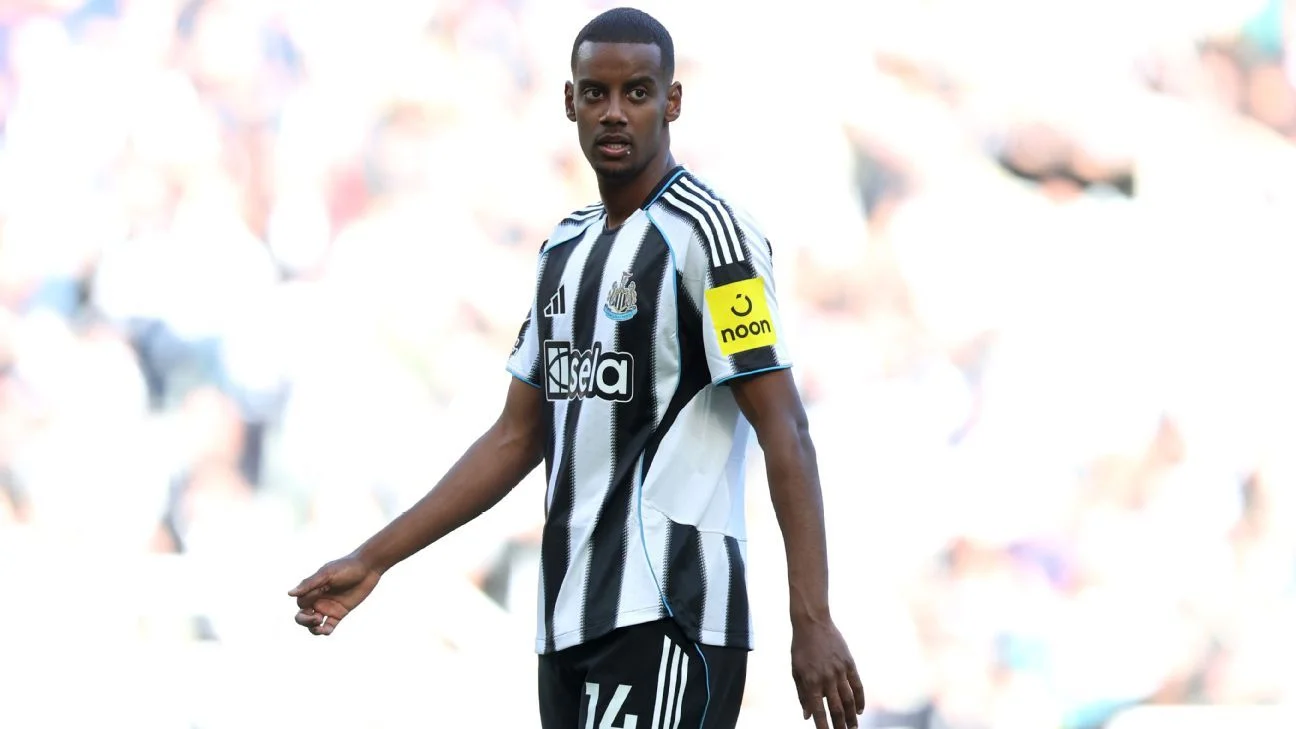 Liverpool poised for record £125m signing of Alexander Isak from Newcastle