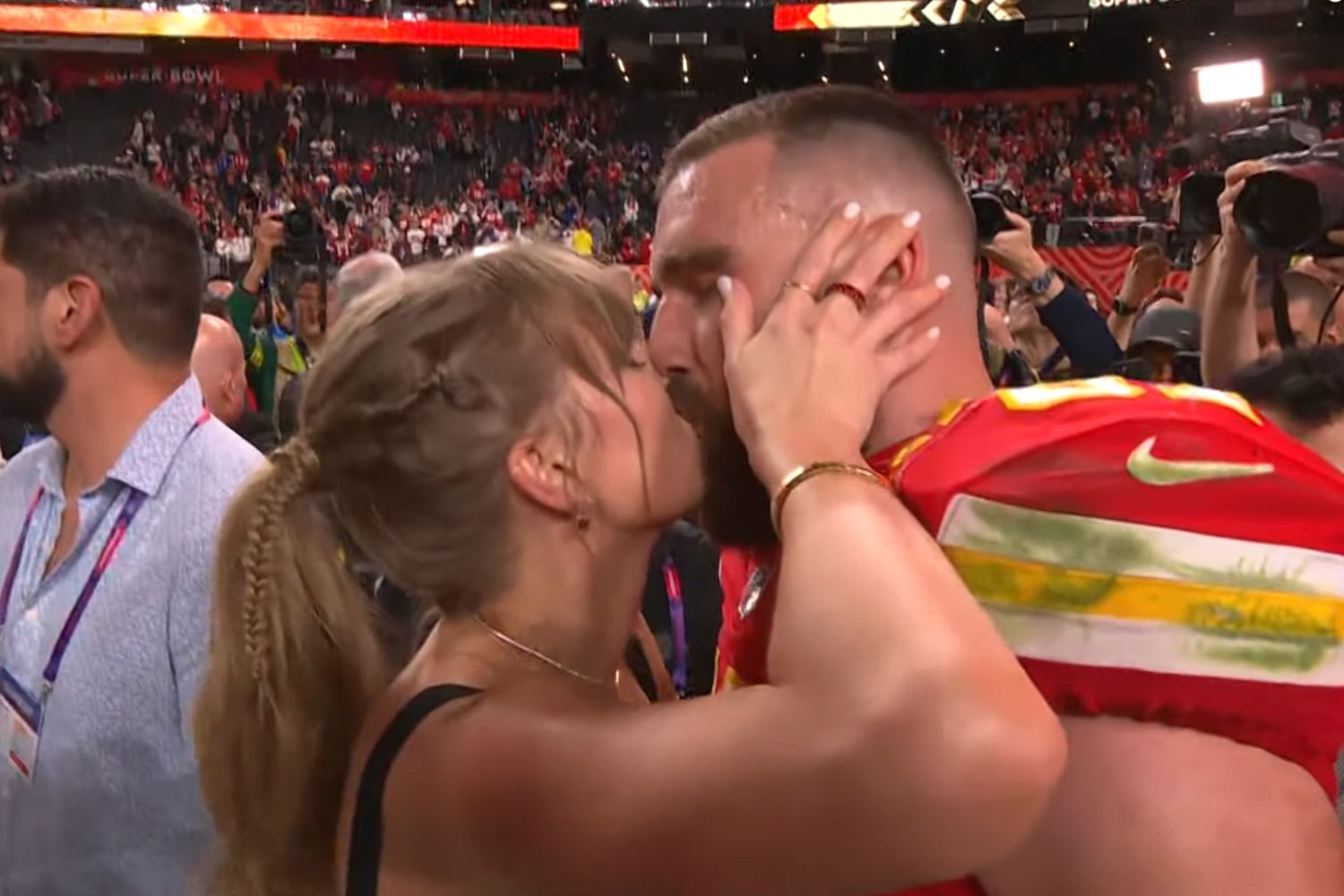 "Travis Kelce and Taylor Swift's Super Bowl PDA and Sing-Along: A Celebrity Power Couple's Super Bowl Win Celebration"