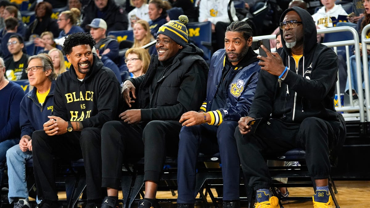 Featured image for "Fab Five Reunion: Michigan vs. Ohio State Basketball Showdown"