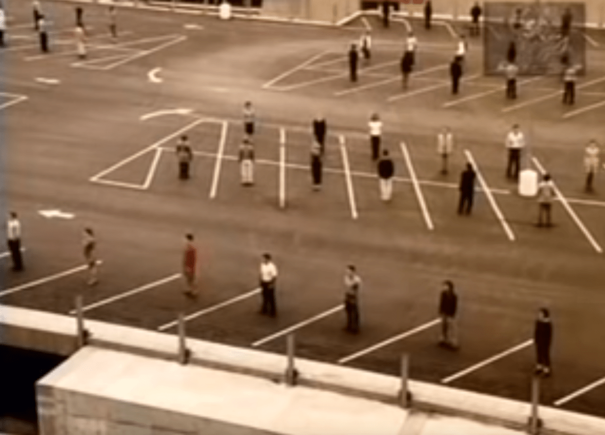 "Saturn's 2003 Ad Exposes the Absurdity of Cars"