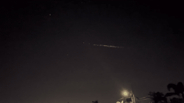 Featured image for Unexplained "Big Glow" in SWFL Sky Leaves Residents Puzzled