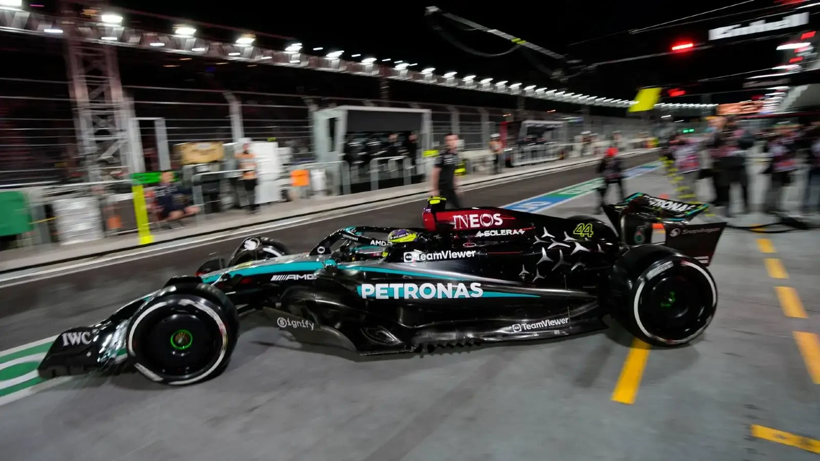 Russell's Surprise Pole in Las Vegas After Power Nap Boost