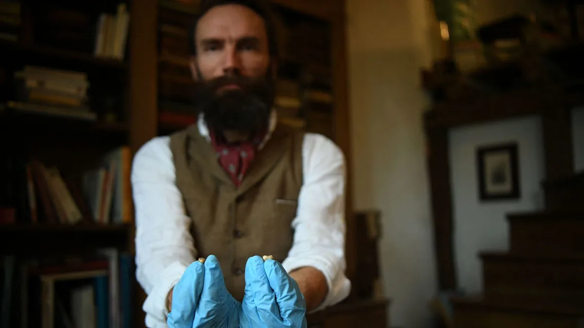 Featured image for Neanderthal DNA Sequencing Changes Human History