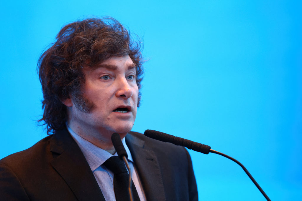 "Argentina's President Javier Milei Embarks on U.S. Tour to Meet Elon Musk"