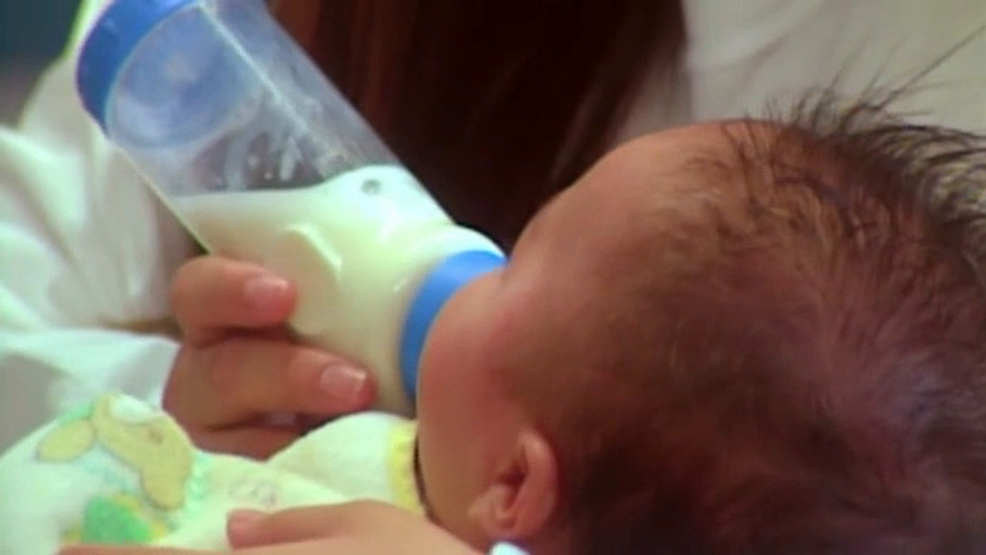 Recalled baby formula distributed to US retailers despite initial recall notice.