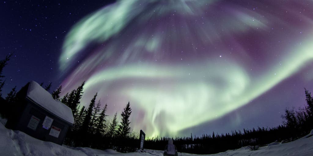 "Alert: Impending Geomagnetic Storm Could Illuminate Skies with Northern Lights"