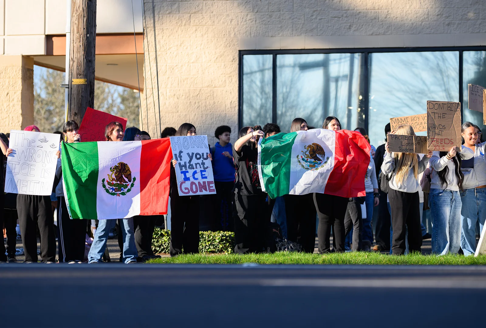 Clark County students mobilize in walkouts against ICE presence