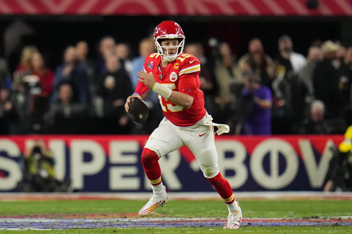 Featured image for "Mahomes' Walk-Off TD Seals Chiefs' Super Bowl 2024 Victory"