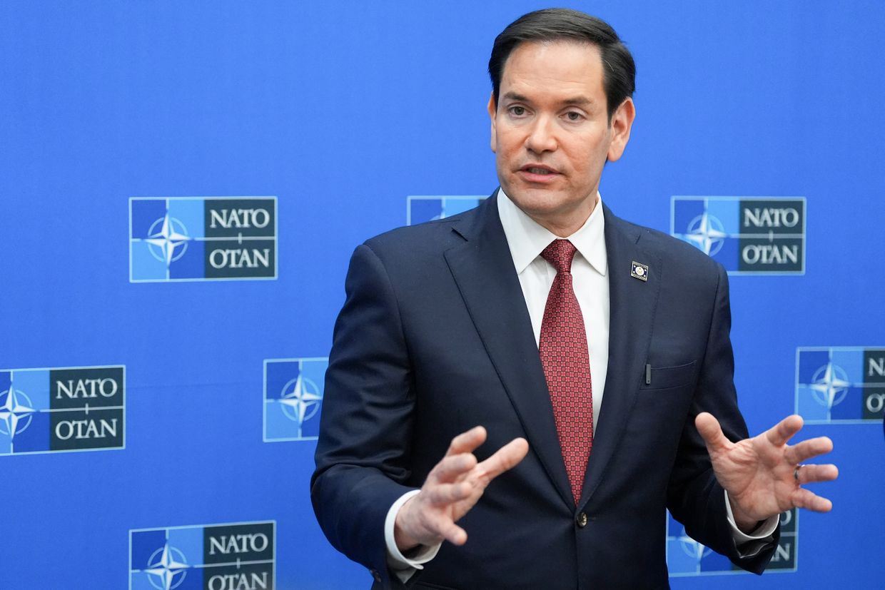 Rubio Criticizes Media Narratives and Highlights Tensions Over Zelensky and Trump
