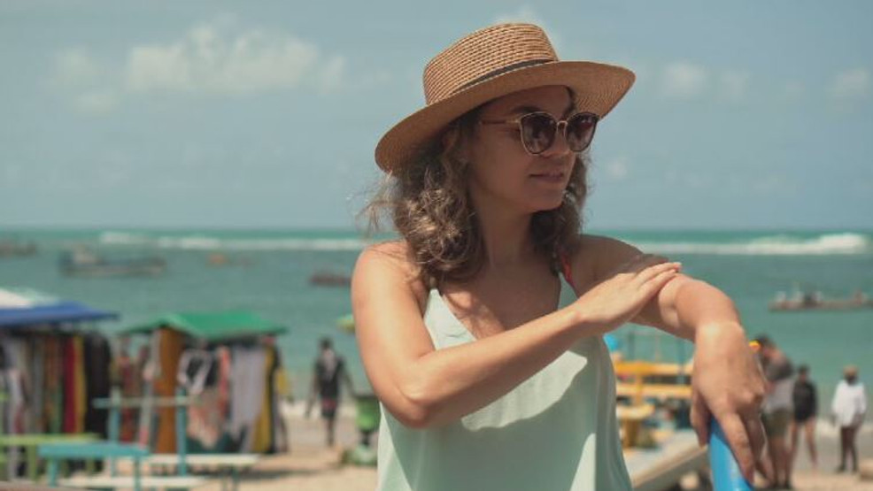 "Essential Sun Protection: Top-rated Sunscreens and Eye Care Tips"