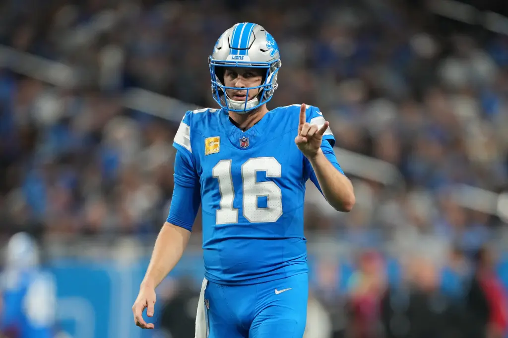 NFL Week 12: Predictions, Picks, and Fantasy Insights