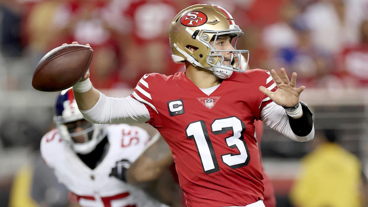 "49ers QB Brock Purdy Makes NFL History with Thursday Night Win over Giants"