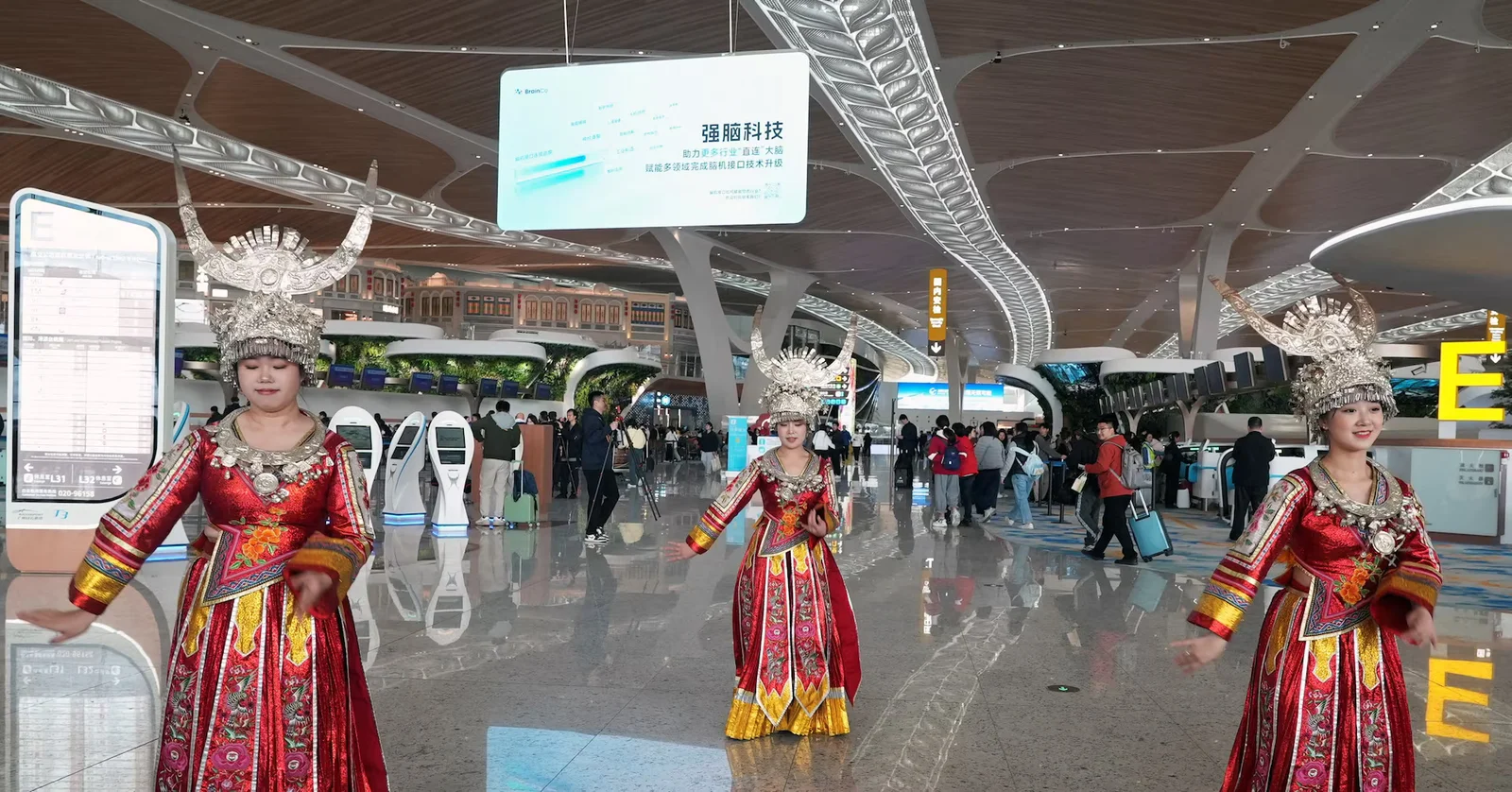 China kicks off Lunar New Year travel rush as nine-day holiday begins