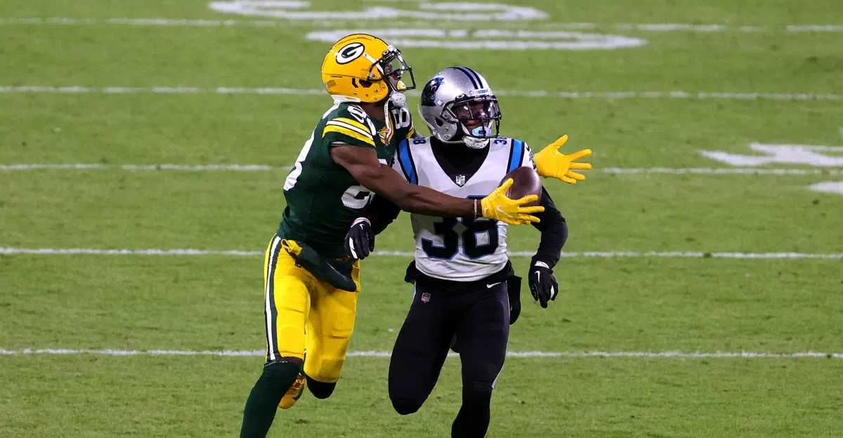 Packers Host Panthers in Week 9 Clash