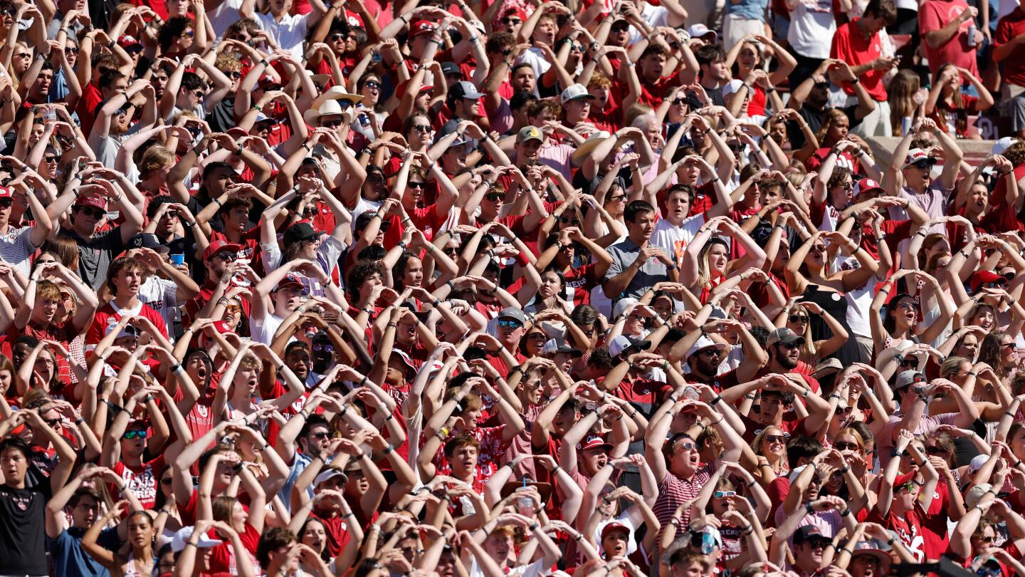 Featured image for NCAA Approves Betting for College Athletes on Pro Sports