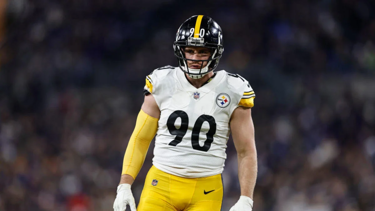 "Key Players to Watch in 2023 NFL and Fantasy Football Drafts"