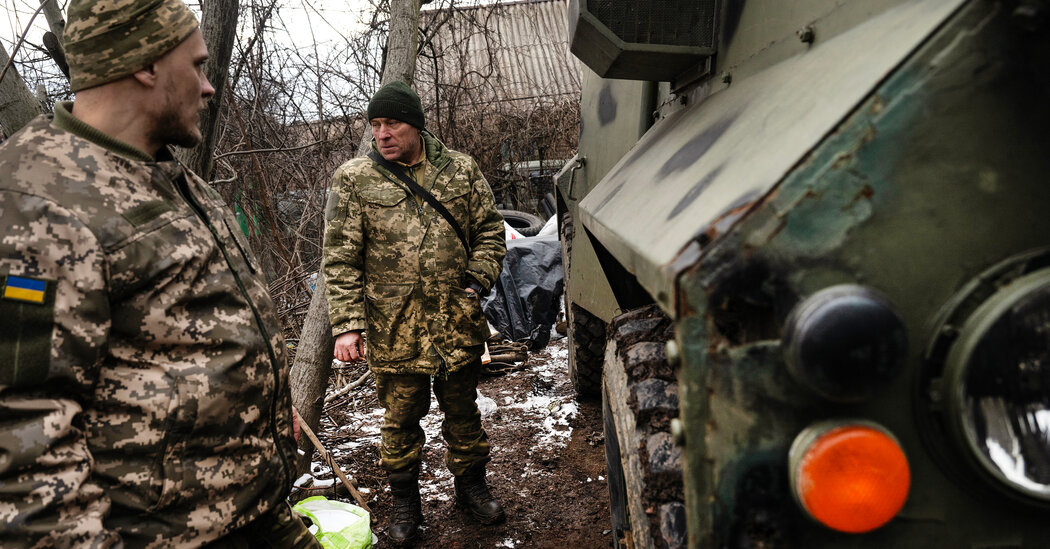 "White House Plans $300 Million Weapons Package for Ukraine Amidst Funding Concerns"