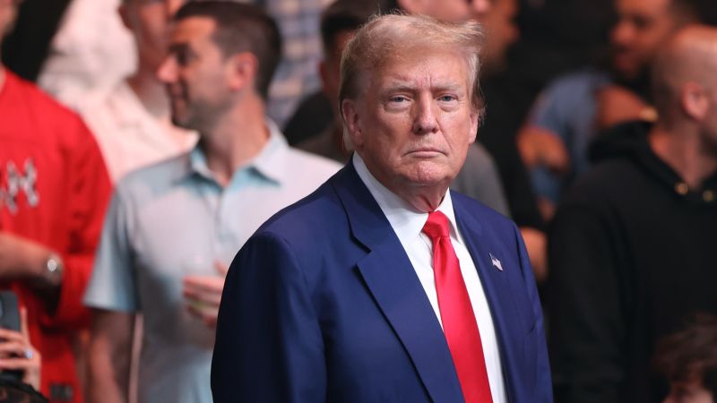 Trump Falsely Denies 'Lock Her Up' Chant About Hillary Clinton