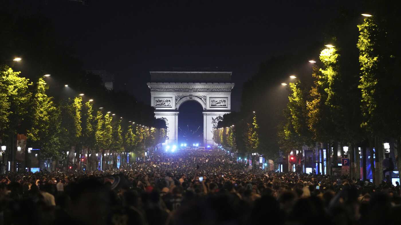 Violence Erupts in Paris After PSG Champions League Win