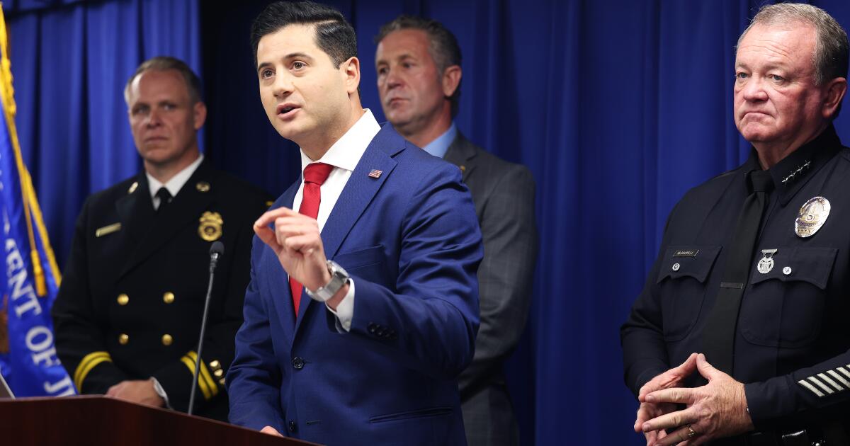 Featured image for Judge rules Trump-appointed LA U.S. attorney unlawfully serving