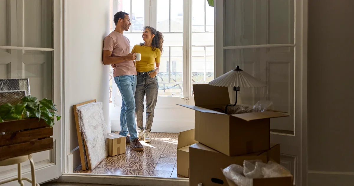 Younger Generations Delay Key Life Milestones Amid Economic Shifts